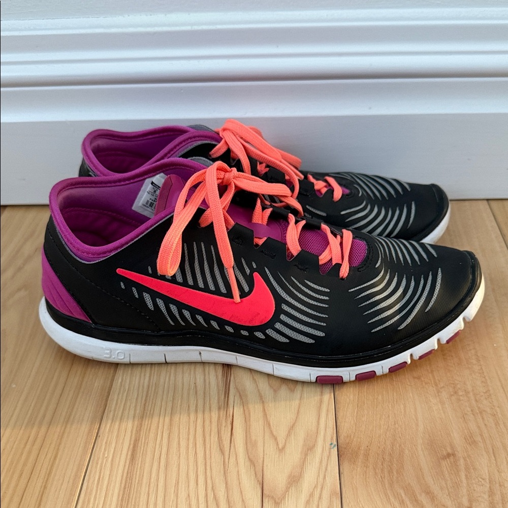 Nike Women's Black Pink and Purple Nike Free Training Athletic Sneakers